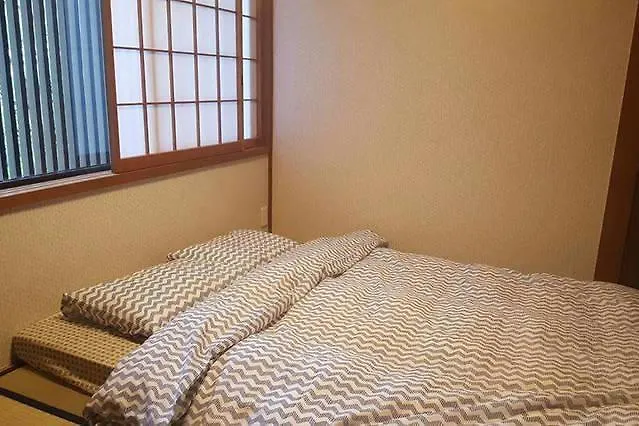 Kinkaku Hotel Kyoto 2*,  Japan