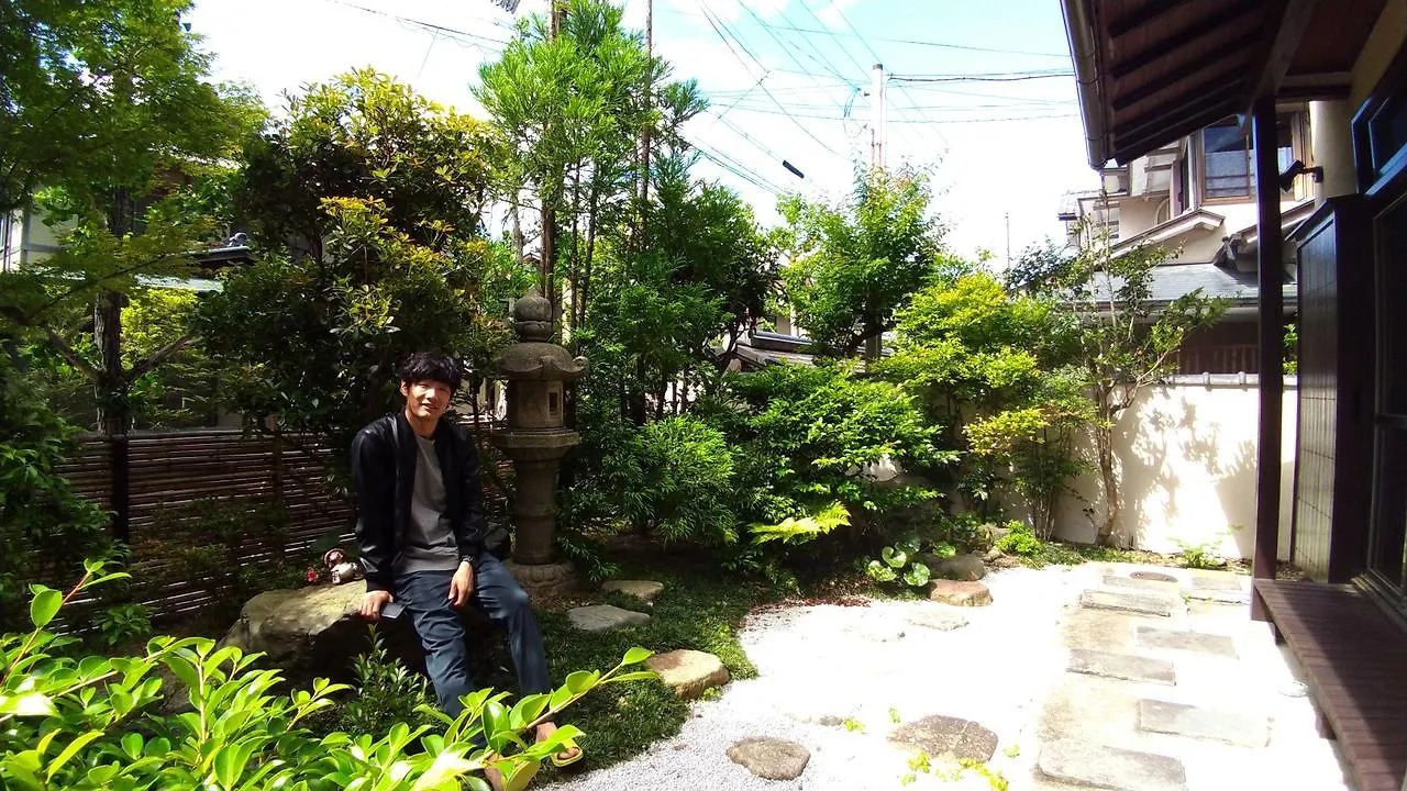 Kinkaku Hotel Kyoto 2*,